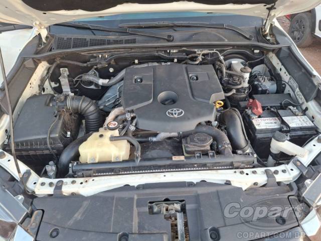 2022 TOYOTA HILUX CD 