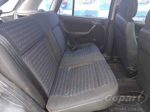 2004 VOLKSWAGEN GOL 