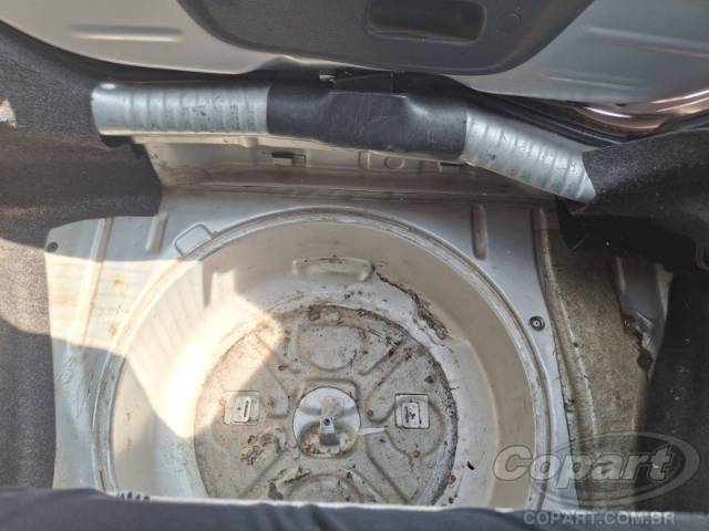 2013 VOLKSWAGEN GOL 