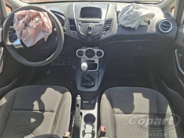 2015 FORD FIESTA 