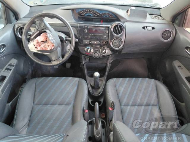 2015 TOYOTA ETIOS 