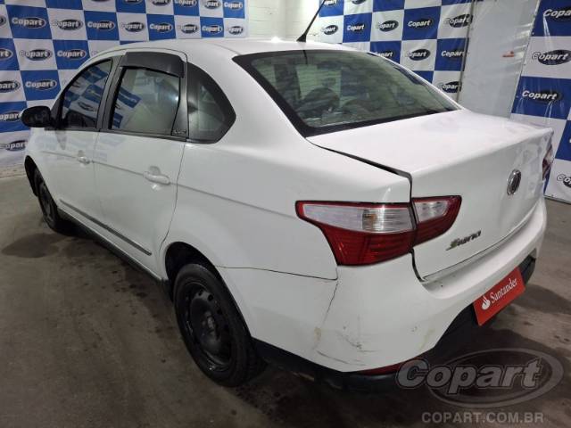 2015 FIAT GRAND SIENA 