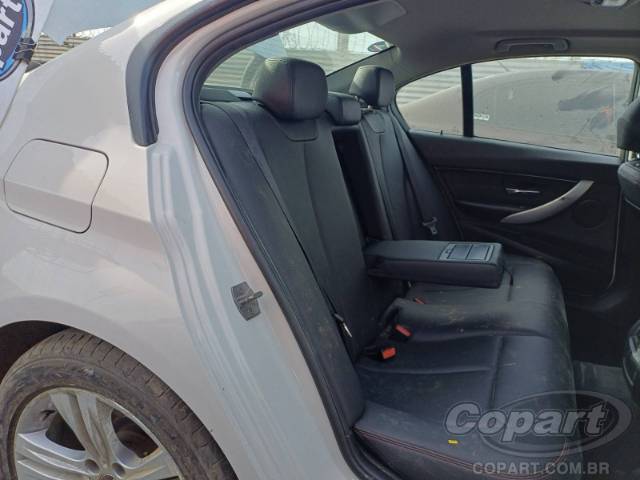 2016 BMW SERIE 3 