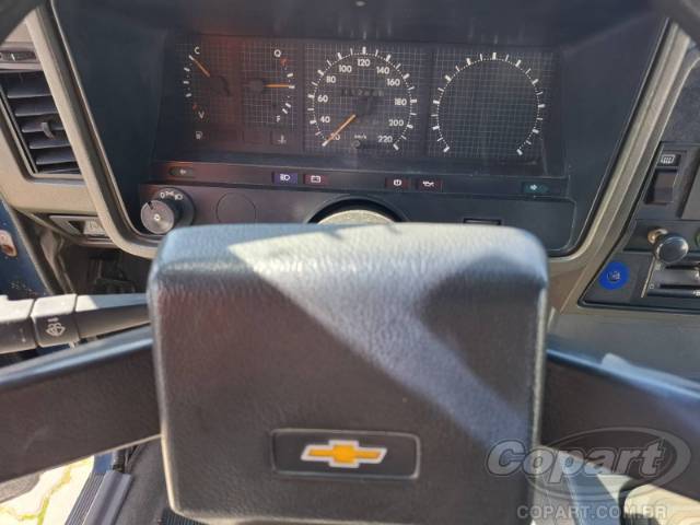 1988 CHEVROLET CARAVAN 
