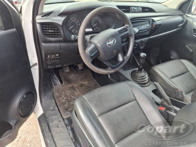 2022 TOYOTA HILUX CS 