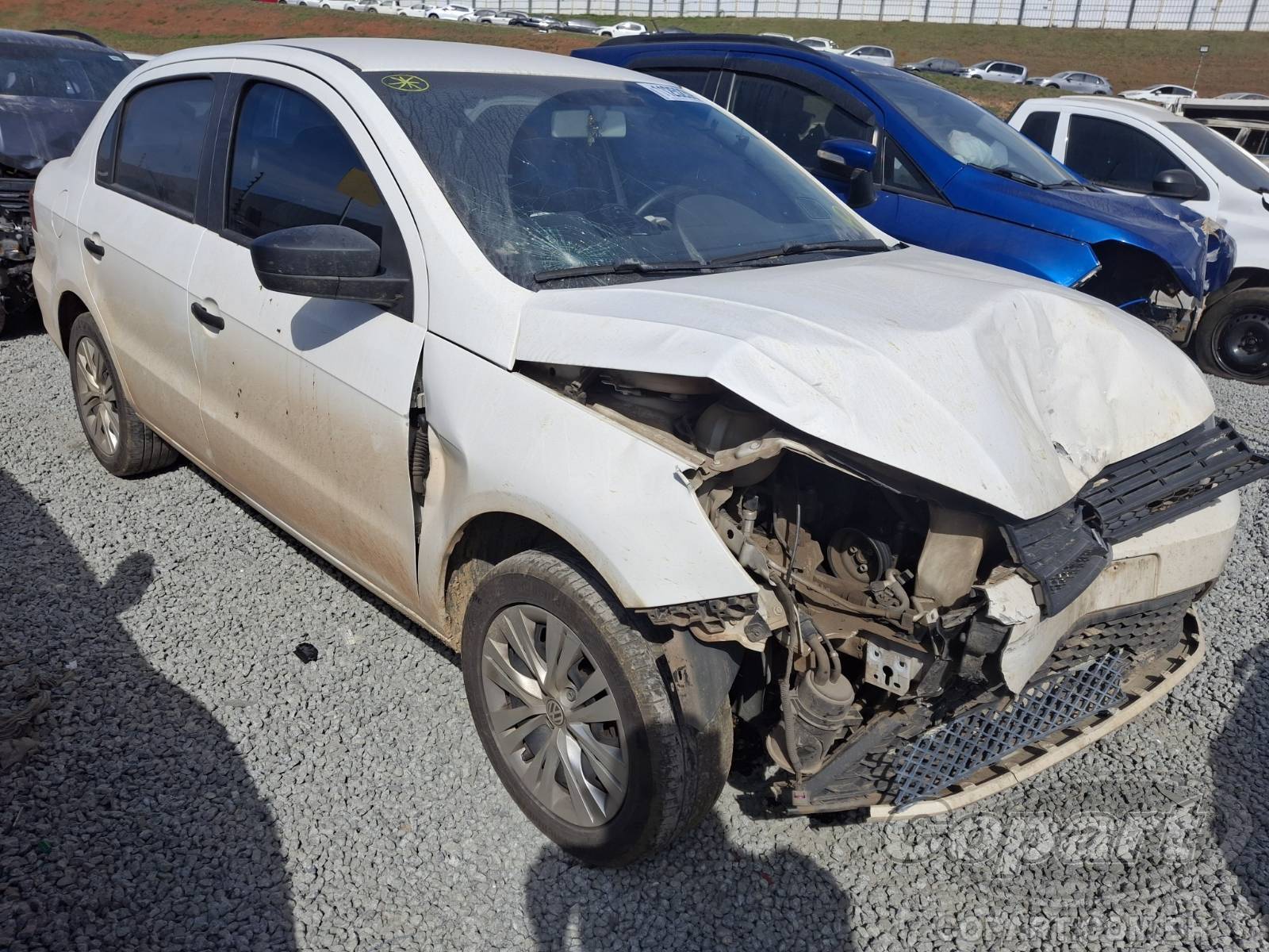 Veículo VW - VolksWagen Volkswagen Volkswagen Voyage 1.6 MSI 2022 Colisão 2022 em leilão