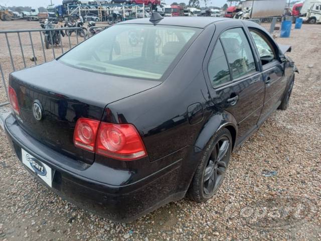 2010 VOLKSWAGEN BORA 
