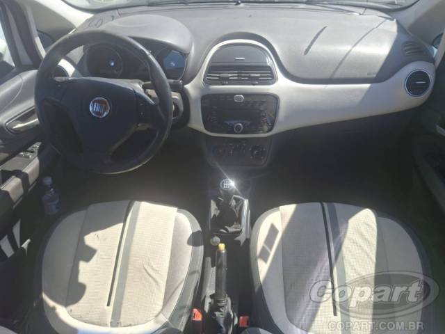2013 FIAT PUNTO 