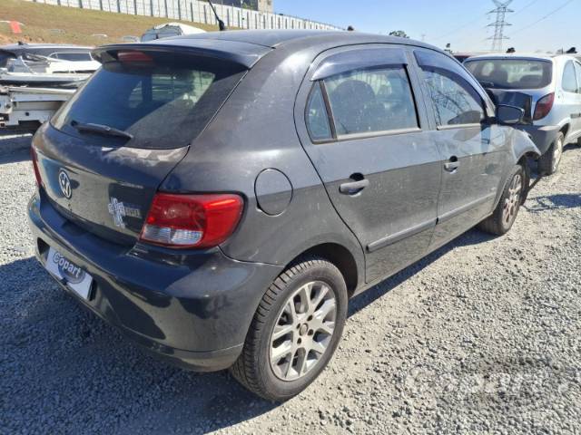 2011 VOLKSWAGEN GOL 