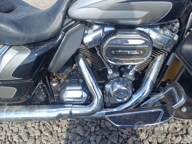 2017 HARLEY-DAVIDSON CVO 