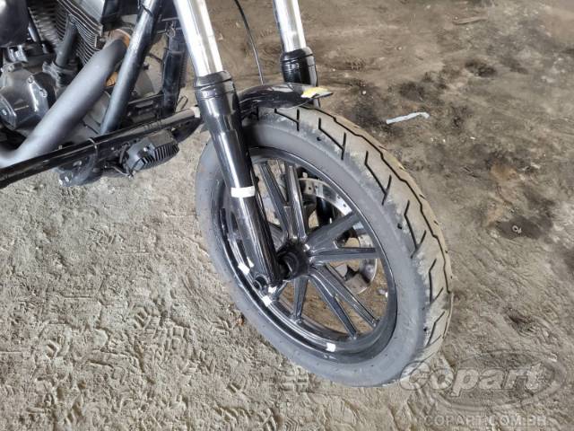 2009 HARLEY-DAVIDSON DYNA 