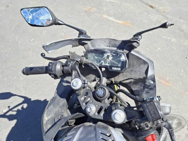 2024 YAMAHA YZF R15 