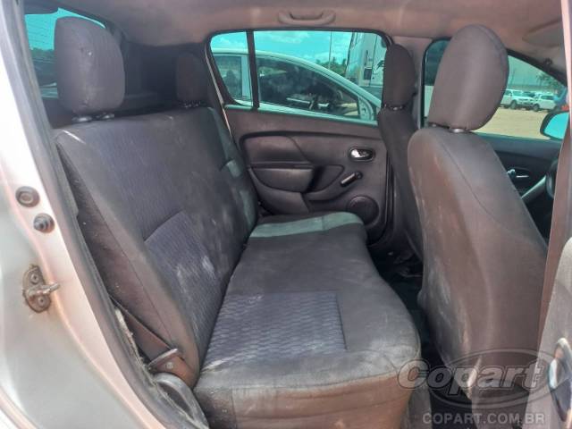 2015 RENAULT SANDERO 