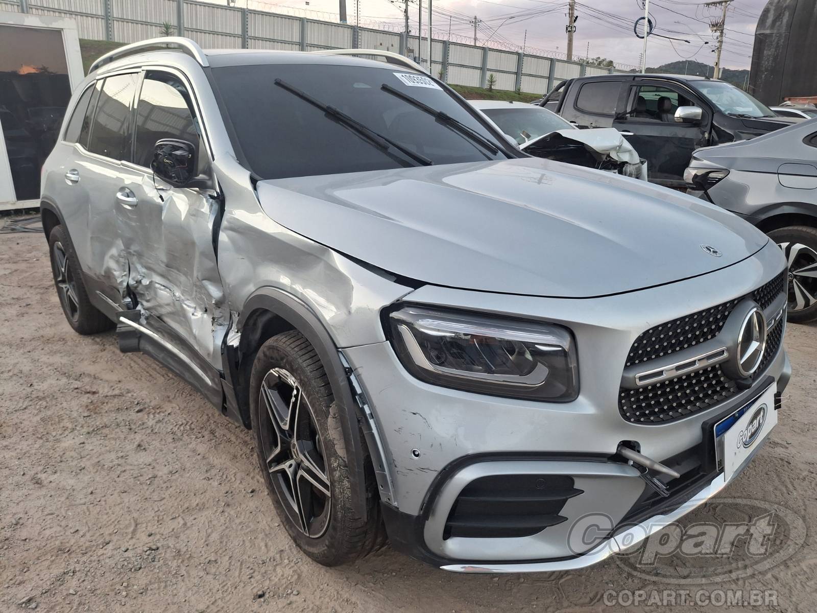Mercedes-Benz GLB 220 AMG Line 2.0 Turbo