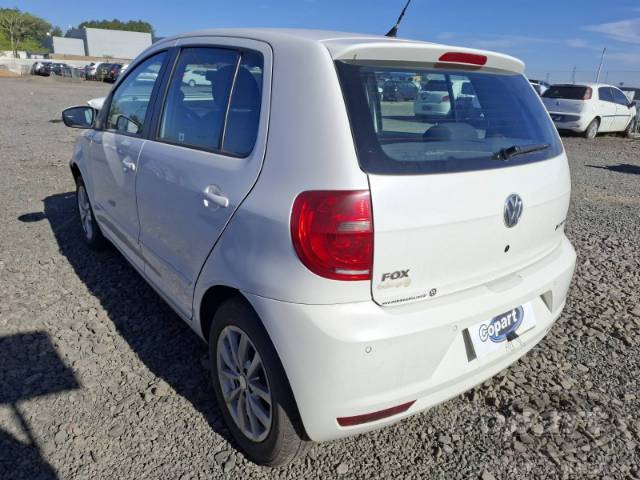 2014 VOLKSWAGEN FOX 