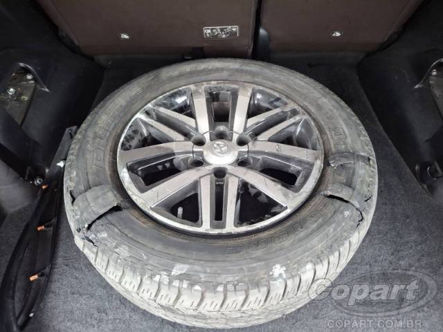 2016 TOYOTA HILUX SW4 