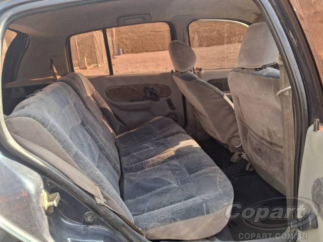 2005 RENAULT CLIO 
