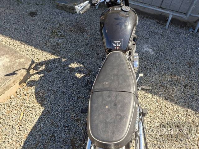 2013 TRIUMPH BONNEVILLE 