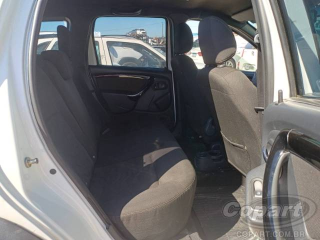 2019 RENAULT DUSTER 