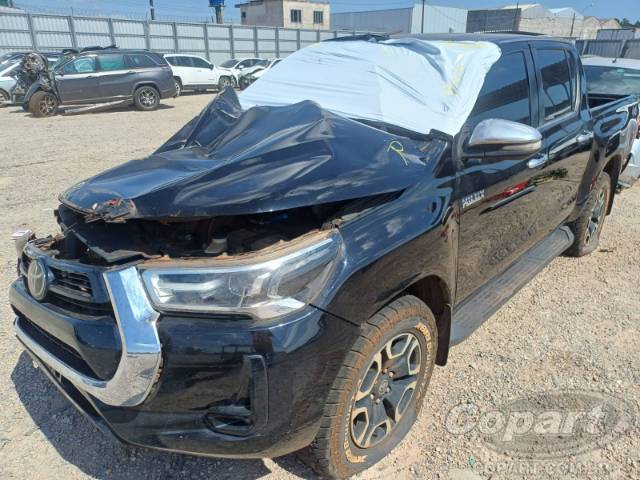2021 TOYOTA HILUX CD 