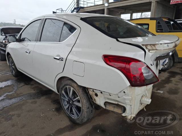 2019 NISSAN VERSA 
