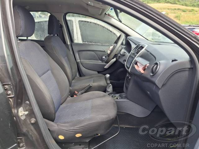 2017 RENAULT SANDERO 