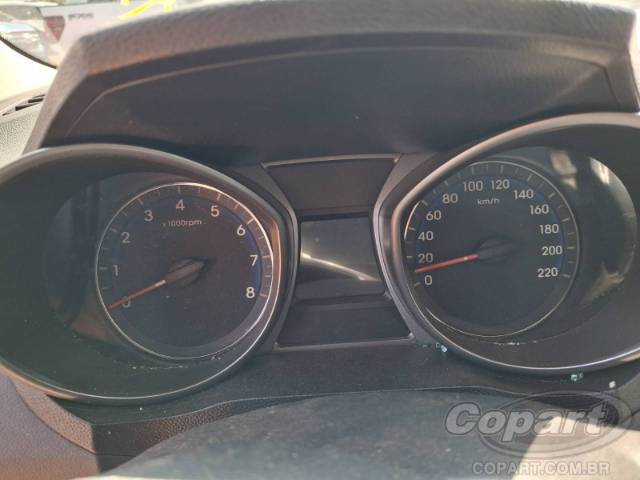 2015 HYUNDAI HB20 