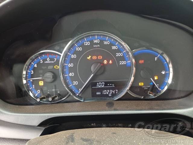 2020 TOYOTA YARIS 