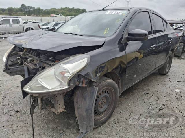 2017 NISSAN VERSA 