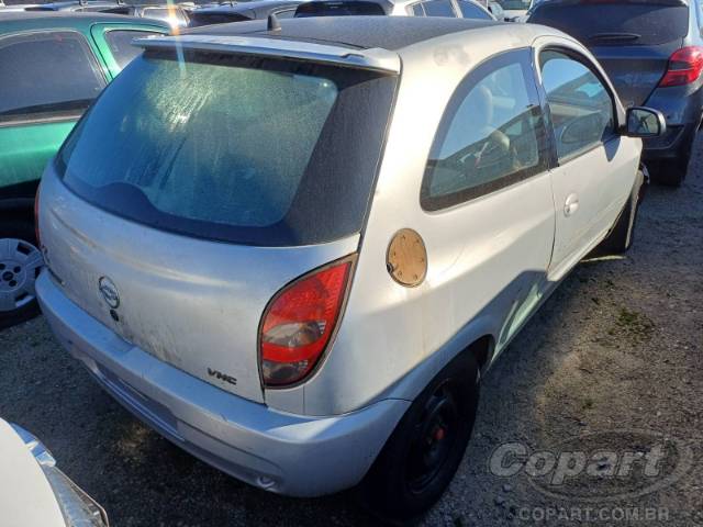 2001 CHEVROLET CELTA 