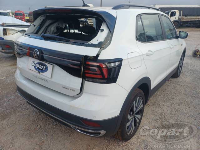 2024 VOLKSWAGEN T-CROSS 