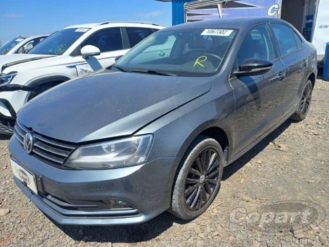 2016 VOLKSWAGEN JETTA 