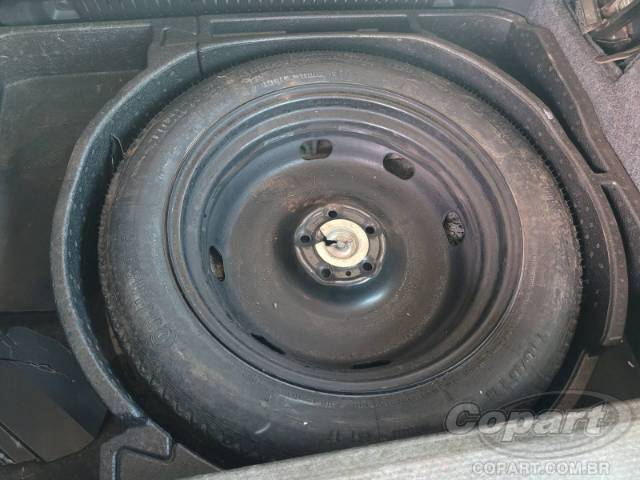 2011 VOLKSWAGEN TIGUAN 