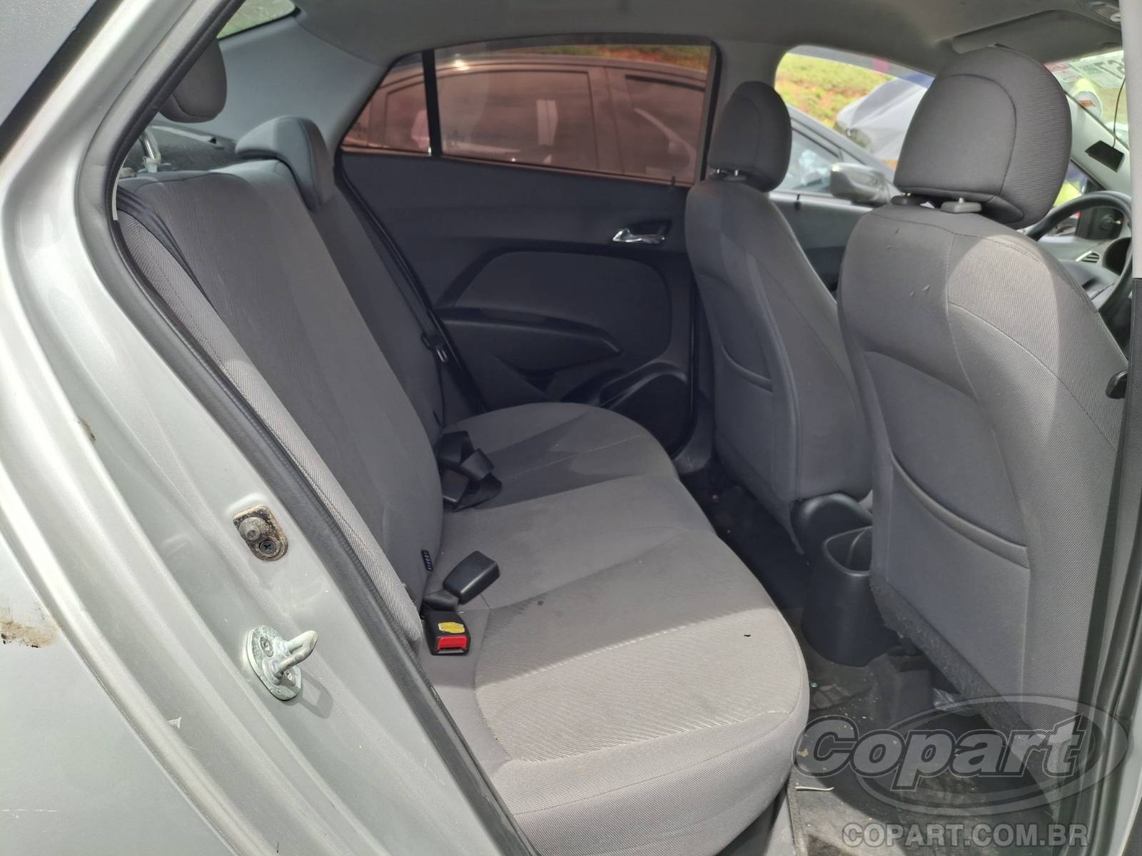 Foto 6 de 15: 2015 HYUNDAI HB20S