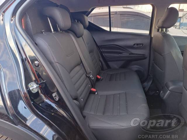 2025 NISSAN Kicks Play 