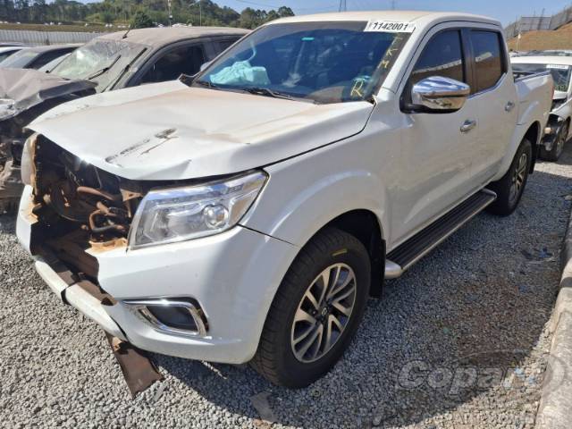 2022 NISSAN FRONTIER CD 