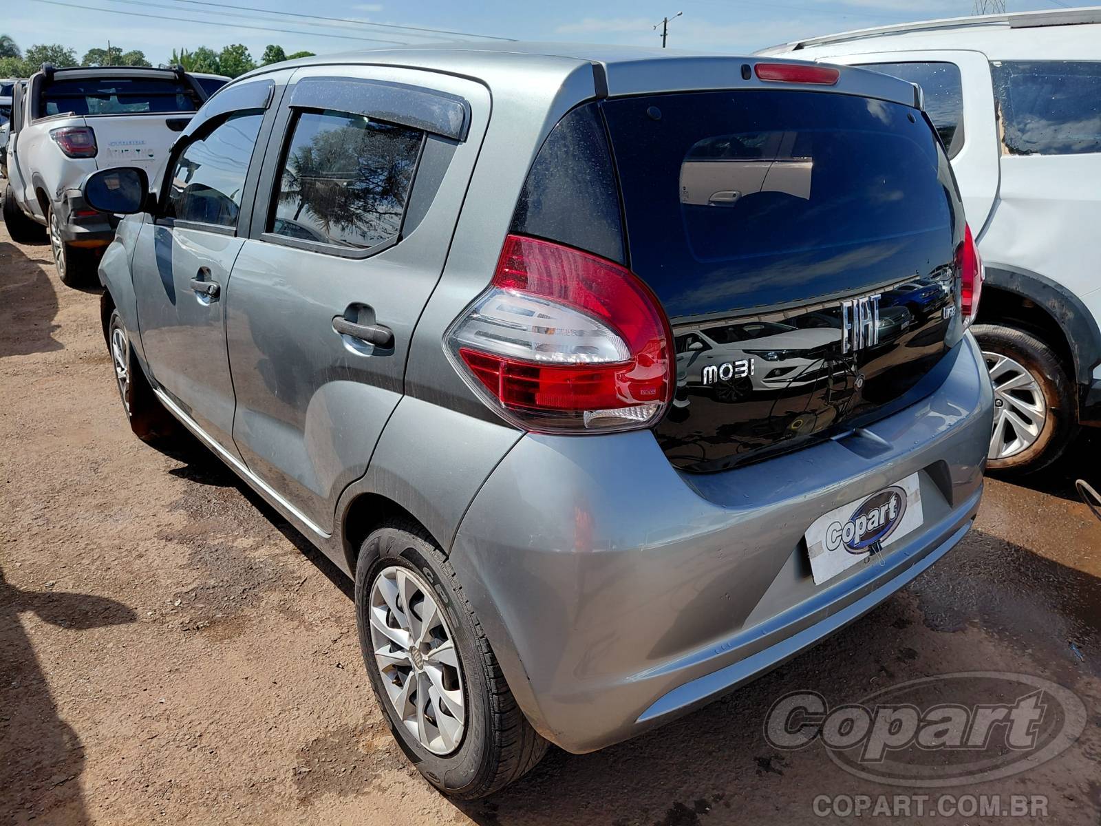 Foto 3: 2019 FIAT MOBI