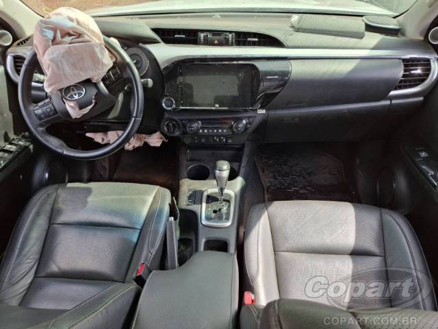 2024 TOYOTA HILUX CD 