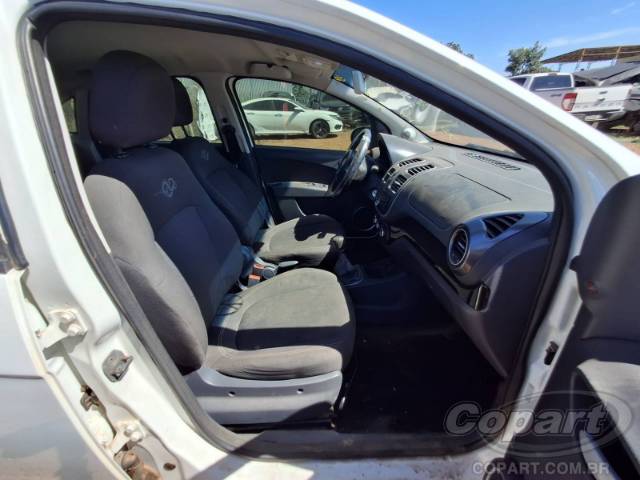 2017 FIAT GRAND SIENA 