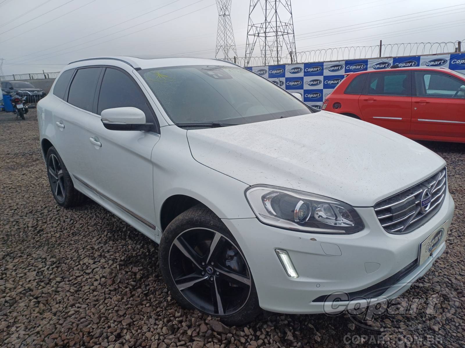 Veículo Volvo XC60 2017 VOLVO XC60 2.0 DRIVE-E TURBO 2017 em leilão