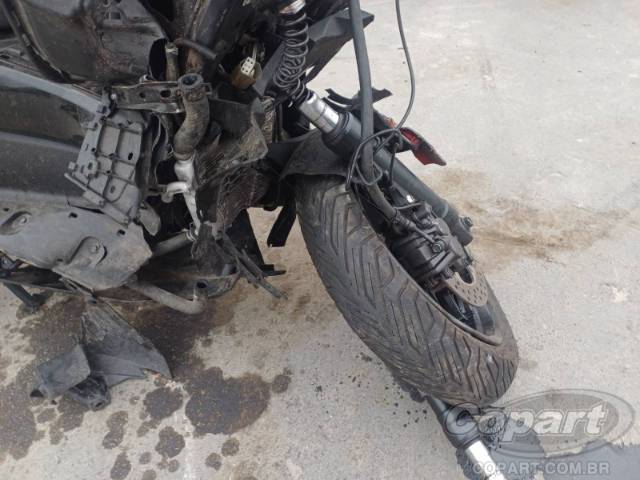2024 YAMAHA XMAX 