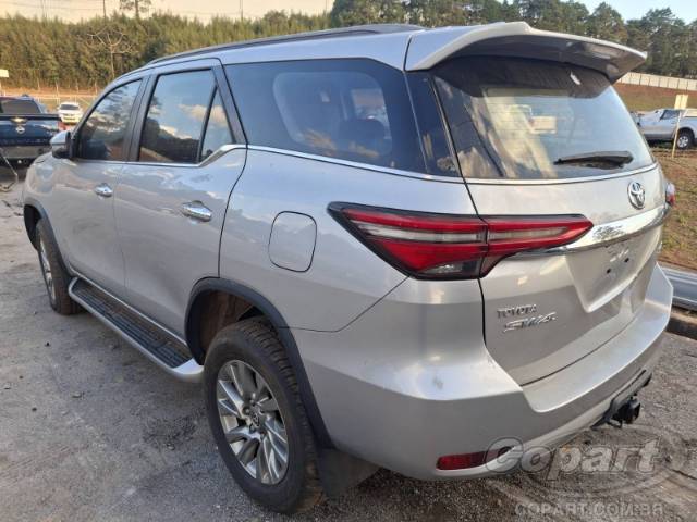 2022 TOYOTA SW4 
