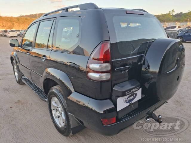 2007 TOYOTA LAND CRUISER 