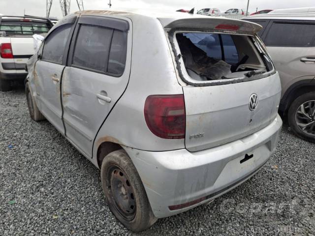 2013 VOLKSWAGEN FOX 