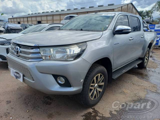 2017 TOYOTA HILUX CD 