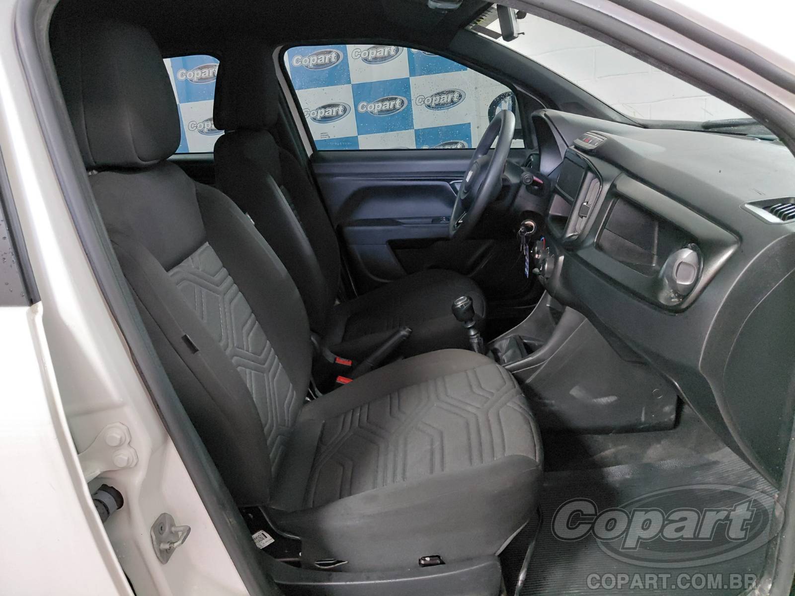 Foto 5: 2024 FIAT STRADA CD