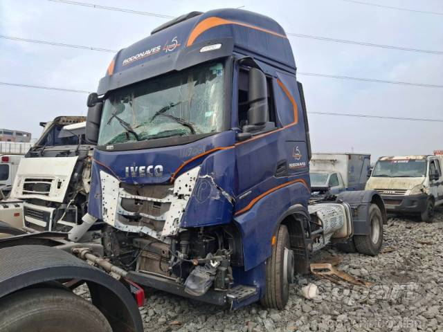 2025 IVECO S-WAY 