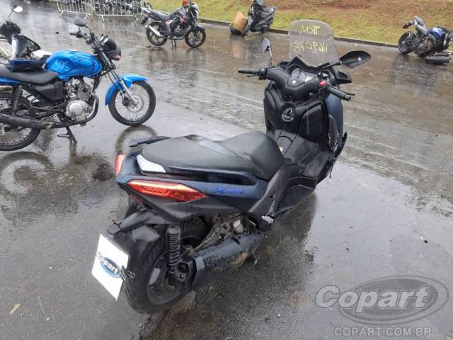 2023 YAMAHA XMAX 