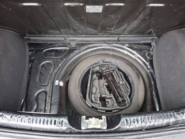 2010 VOLKSWAGEN FOX 