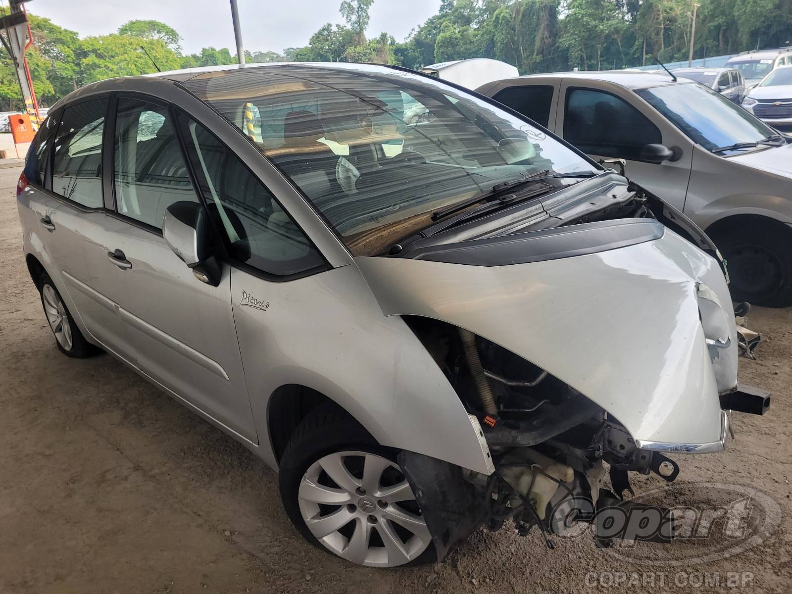 Citroen C4 Picasso GLX 2.0 16V 2009 Colisão Média Monta